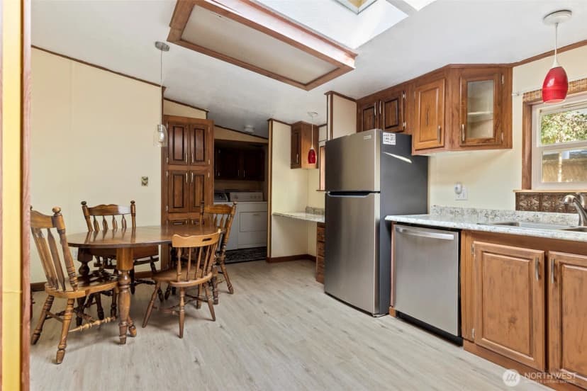 Property photo for 19116 21st Street Sw, Lakebay photo 8