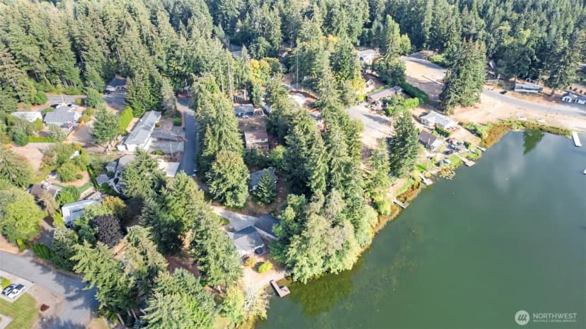 Property photo for 19116 21st Street Sw, Lakebay photo 2