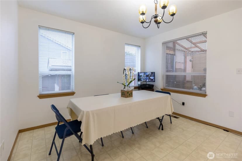 Property photo for 1831 S 308th Street #b, Federal Way photo 11