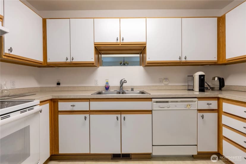 Property photo for 1831 S 308th Street #b, Federal Way photo 13