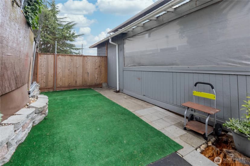 Property photo for 1831 S 308th Street #b, Federal Way photo 5