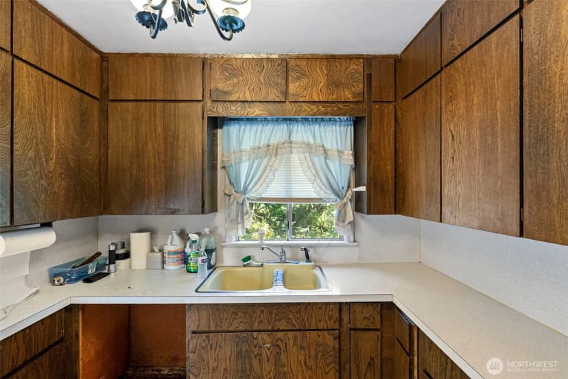 Property photo for 4727 Chico Way Nw, Bremerton photo 10