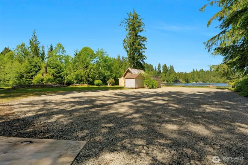 Property photo for 32893 S Shore Drive, Mount Vernon photo 6