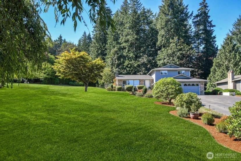Property photo for 17465 Ne 163rd Place, Woodinville photo 2