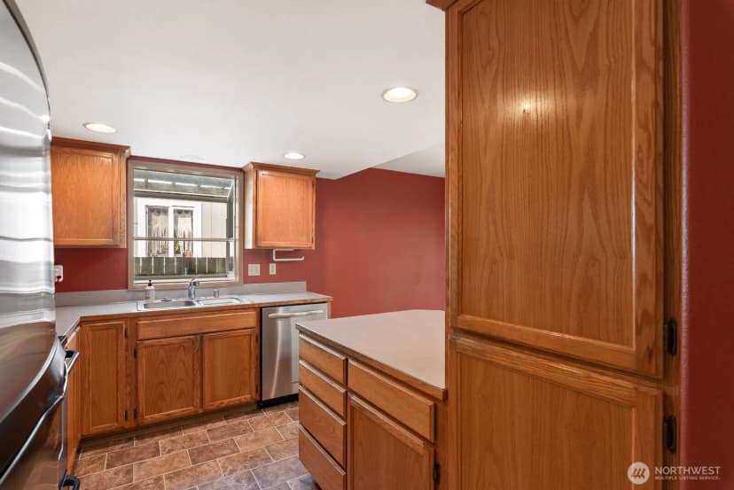 Property photo for 7705 273rd Street Nw, Stanwood photo 11