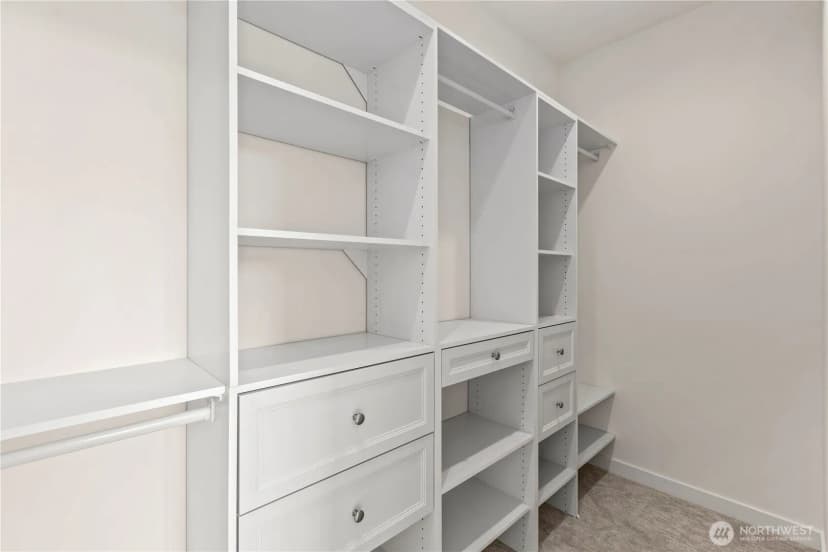 Property photo for 2328 D Franklin Avenue E, Seattle photo 29