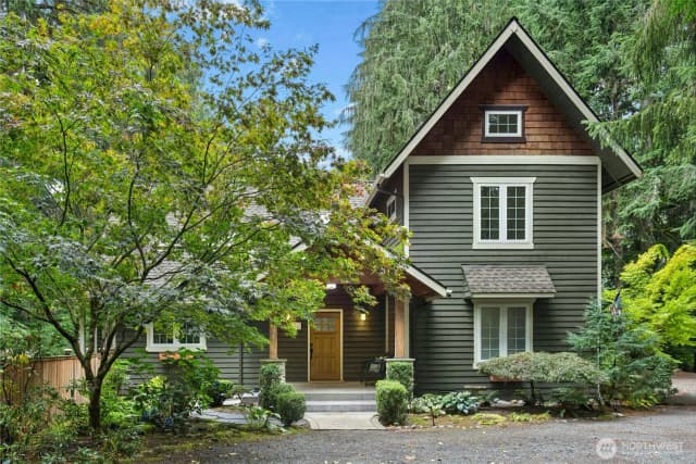 Property photo for 10421 324th Place Se, Issaquah photo 4