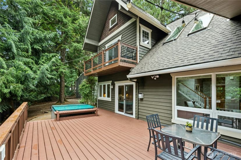 Property photo for 10421 324th Place Se, Issaquah photo 32