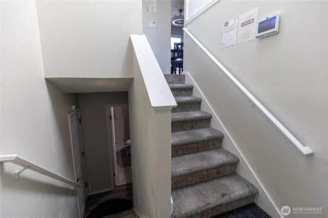 Property photo for 1743 Lafayette Street S, Parkland photo 5
