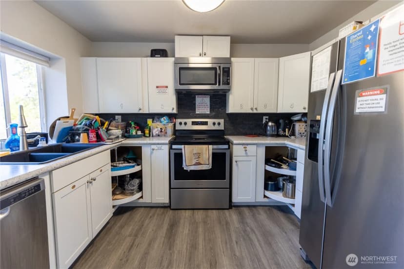 Property photo for 1743 Lafayette Street S, Parkland photo 13