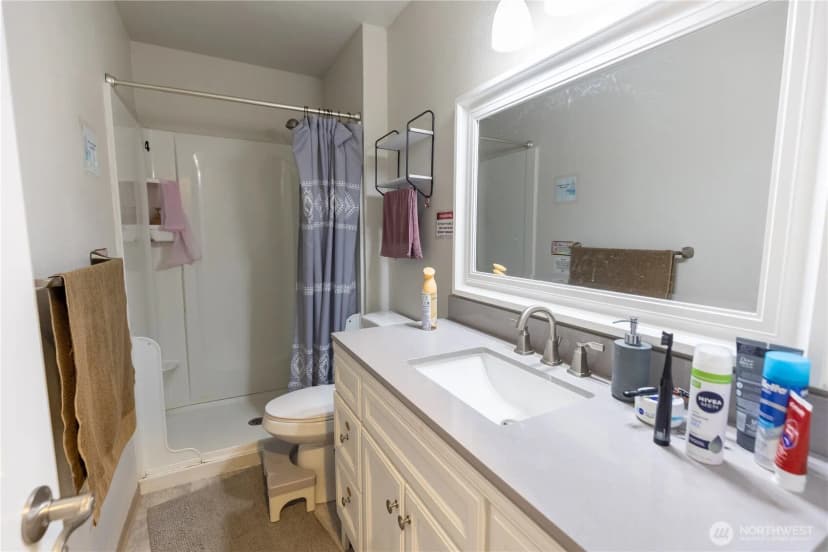 Property photo for 1743 Lafayette Street S, Parkland photo 24