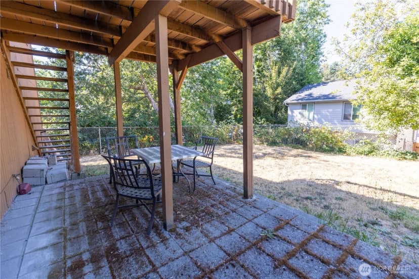 Property photo for 1743 Lafayette Street S, Parkland photo 28