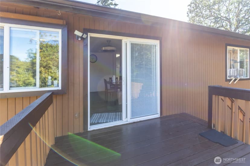Property photo for 1743 Lafayette Street S, Parkland photo 31
