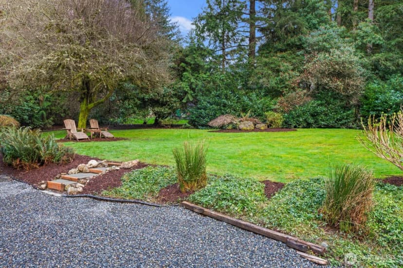 Property photo for 1520 Sycamore Drive Se, Issaquah photo 28