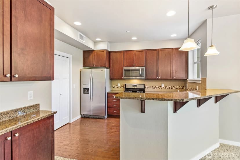 Property photo for 8780 Depot Rd #207, Lynden photo 5