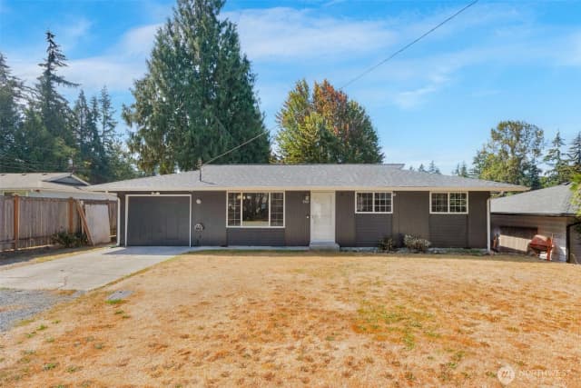Property photo for 902 Peters Place, Everett