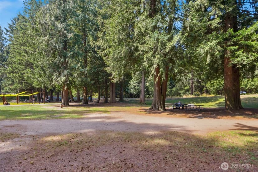 Property photo for 902 Peters Place, Everett photo 32