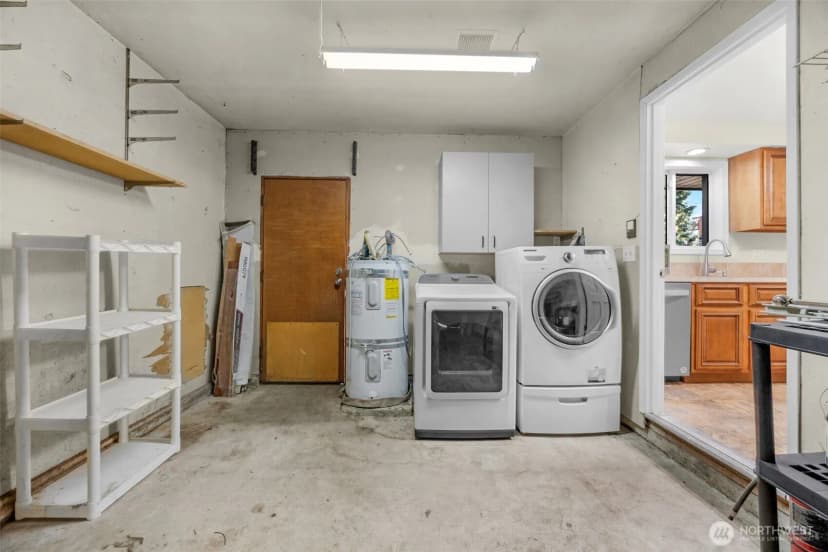 Property photo for 902 Peters Place, Everett photo 17