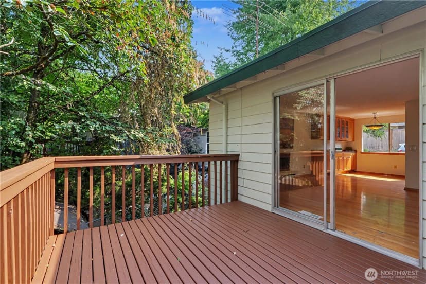 Property photo for 11617 7th Avenue Sw, Seattle photo 33