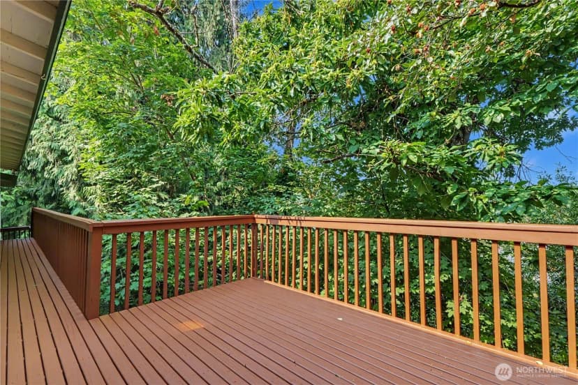 Property photo for 11617 7th Avenue Sw, Seattle photo 32