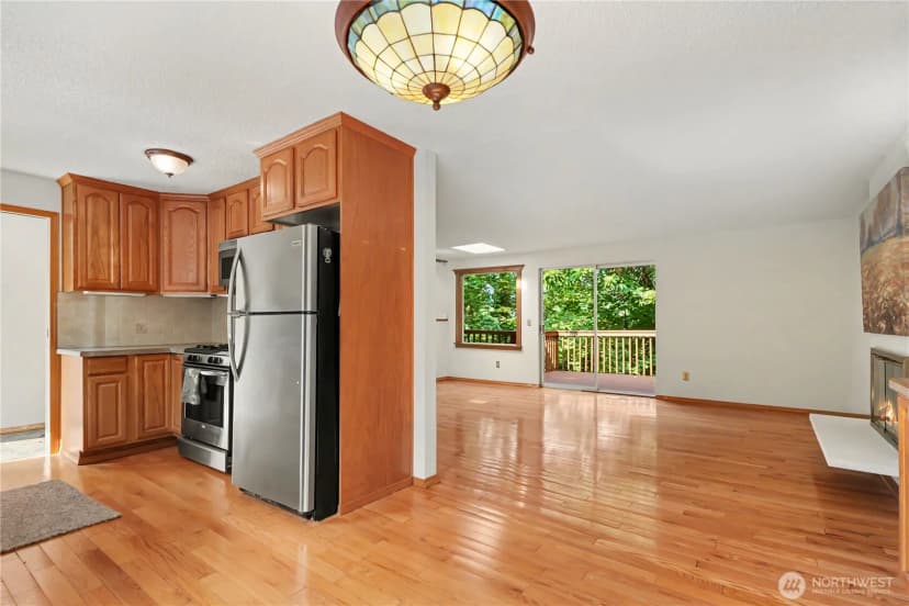 Property photo for 11617 7th Avenue Sw, Seattle photo 7