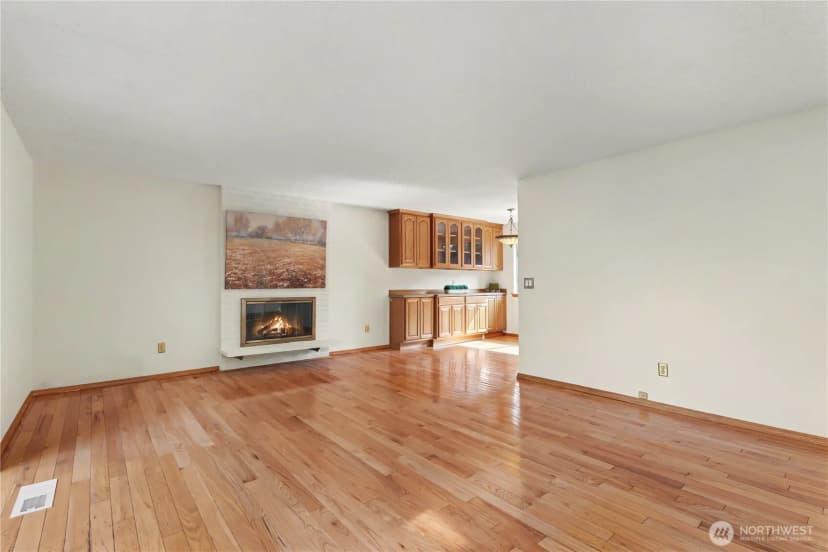 Property photo for 11617 7th Avenue Sw, Seattle photo 15