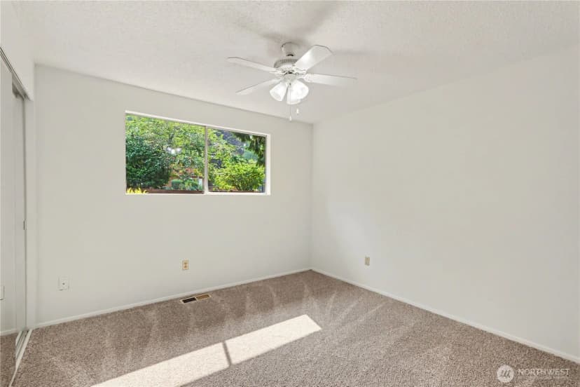 Property photo for 11617 7th Avenue Sw, Seattle photo 29