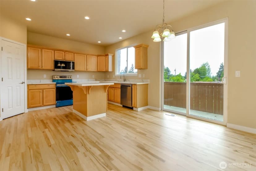 Property photo for 17837 110th Place Se, Renton photo 13