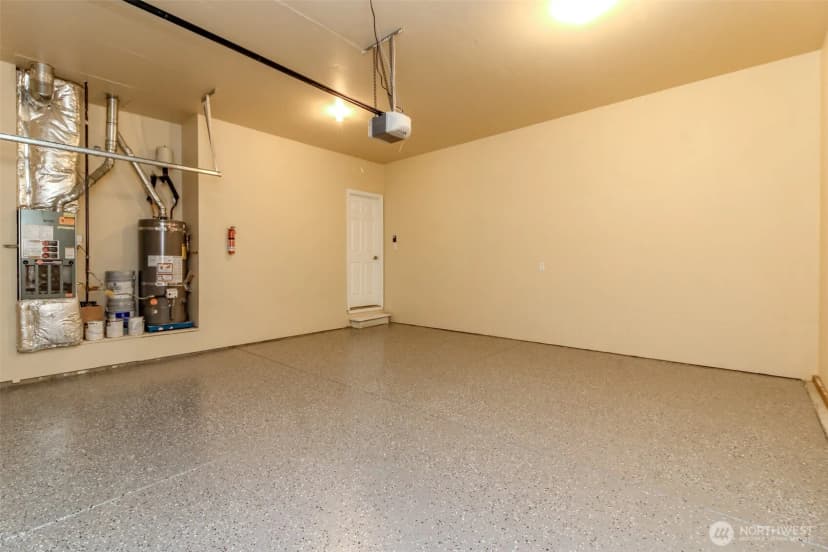 Property photo for 17837 110th Place Se, Renton photo 39