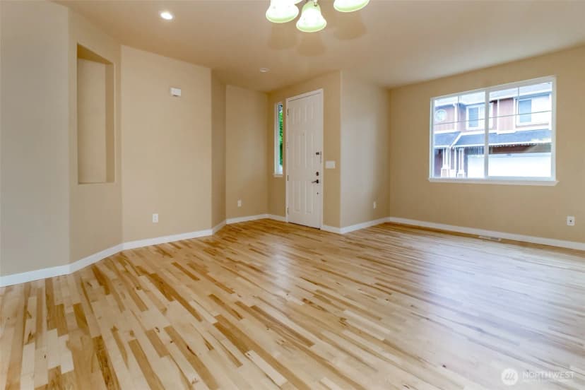 Property photo for 17837 110th Place Se, Renton photo 9