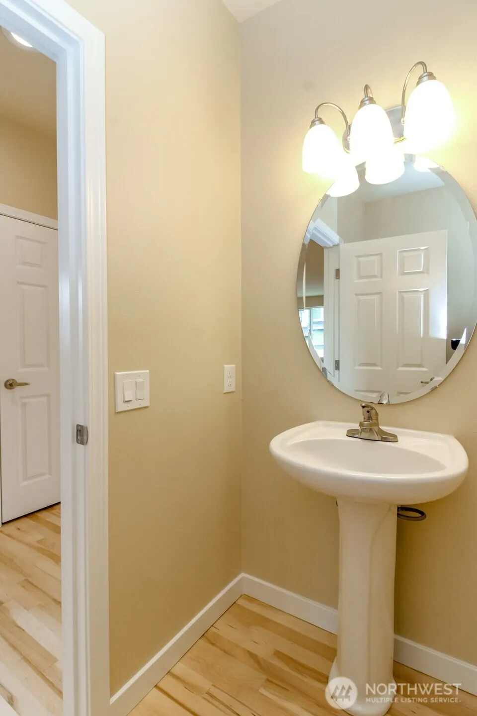Property photo for 17837 110th Place Se, Renton photo 11