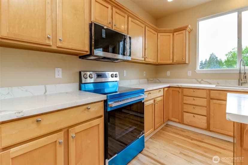 Property photo for 17837 110th Place Se, Renton photo 18