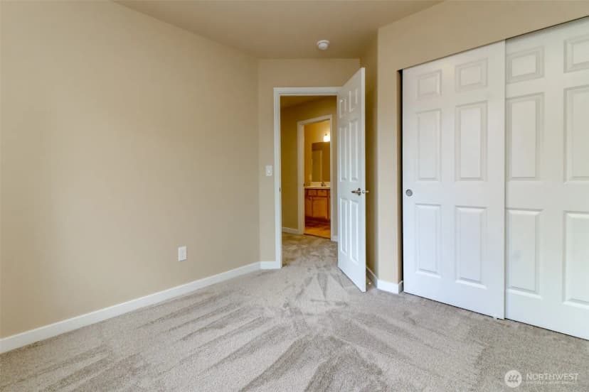 Property photo for 17837 110th Place Se, Renton photo 32