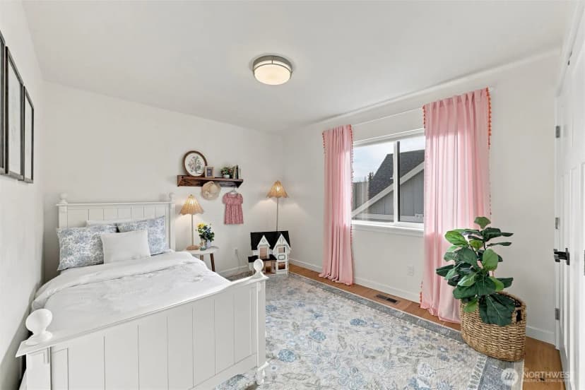 Property photo for 2154 Brome Street, Lynden photo 35