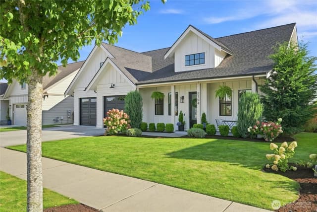Property photo for 2154 Brome Street, Lynden