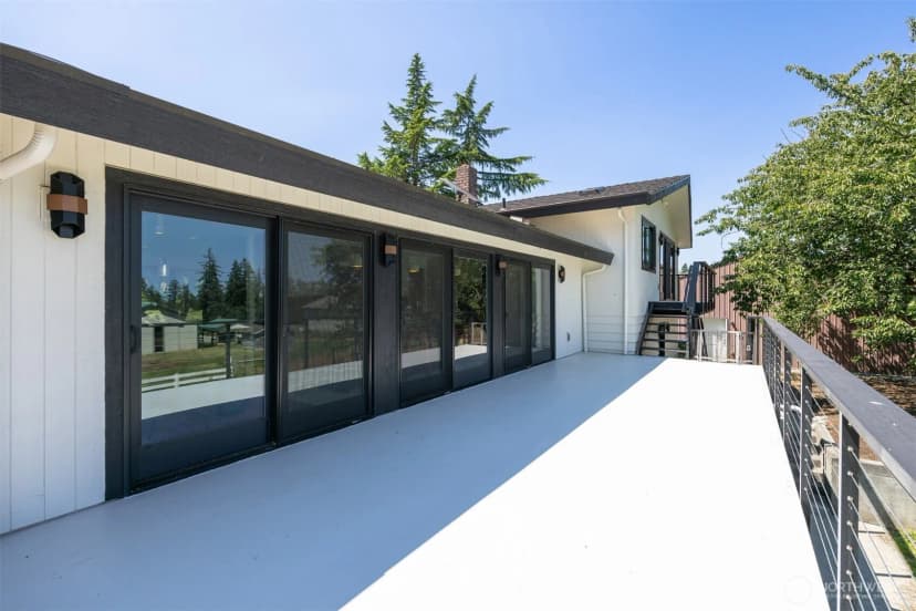 Property photo for 2344 Mt Baker Highway, Bellingham photo 9
