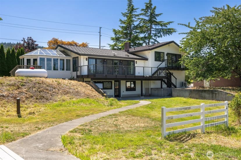Property photo for 2344 Mt Baker Highway, Bellingham photo 7