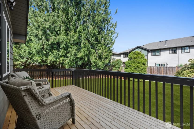 Property photo for 16515 1st Ave Se, Bothell photo 35