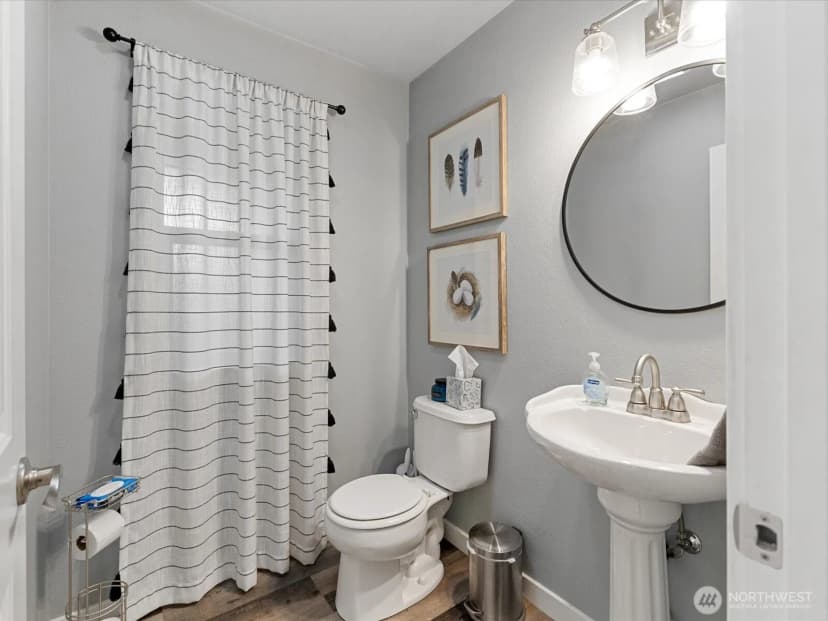 Property photo for 1131 Homestead Drive, Burlington photo 15