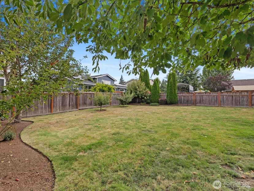 Property photo for 1131 Homestead Drive, Burlington photo 29