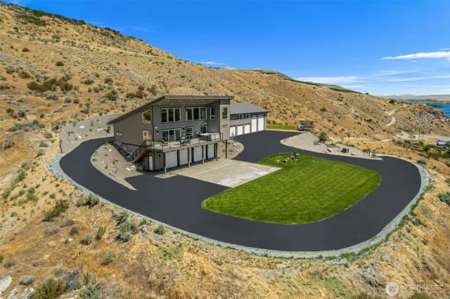 Property photo for 44 A Osprey Nest Road, Pateros photo 3