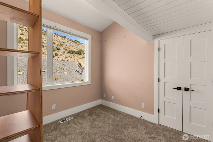 Property photo for 44 A Osprey Nest Road, Pateros photo 15