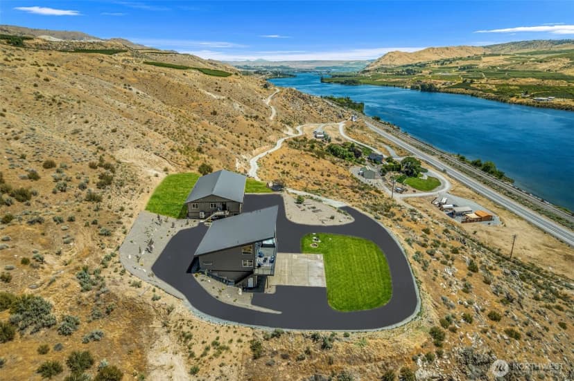 Property photo for 44 A Osprey Nest Road, Pateros photo 39