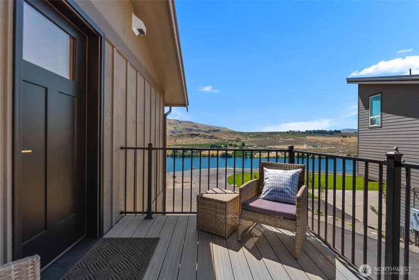Property photo for 44 A Osprey Nest Road, Pateros photo 19