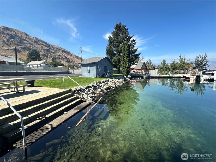 Property photo for 1240 W Woodin Avenue #a-11, Chelan photo 12