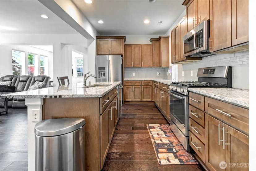 Property photo for 4523 Riverfront Boulevard, Everett photo 10