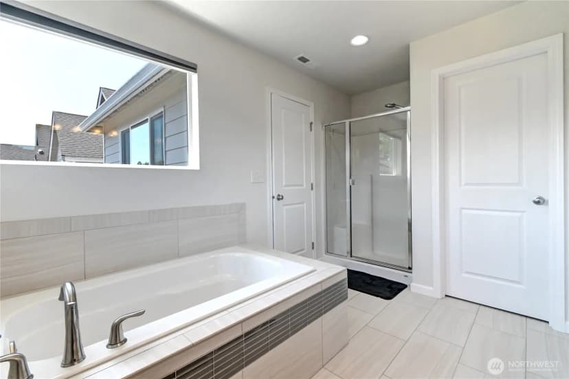 Property photo for 4523 Riverfront Boulevard, Everett photo 16