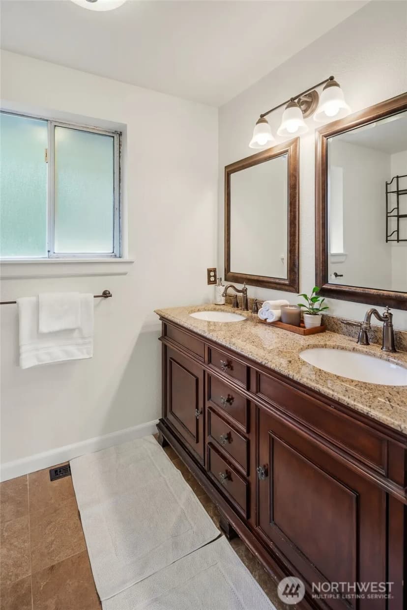 Property photo for 22929 Se 282nd Street, Maple Valley photo 18