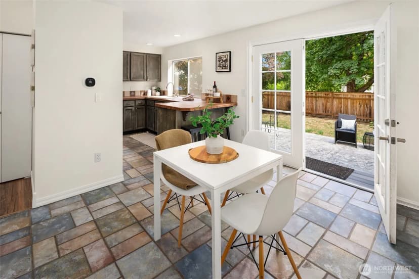 Property photo for 22929 Se 282nd Street, Maple Valley photo 11