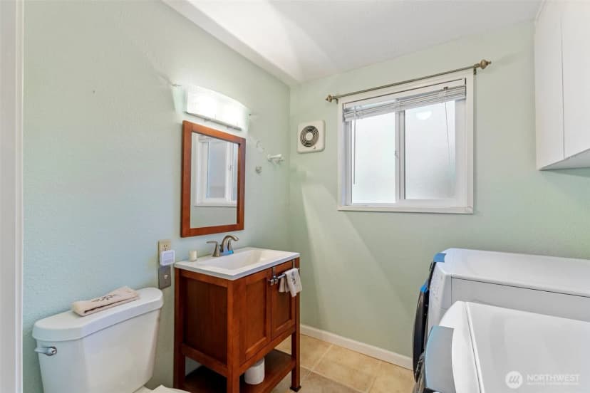 Property photo for 5105 236th Street E, Graham photo 13